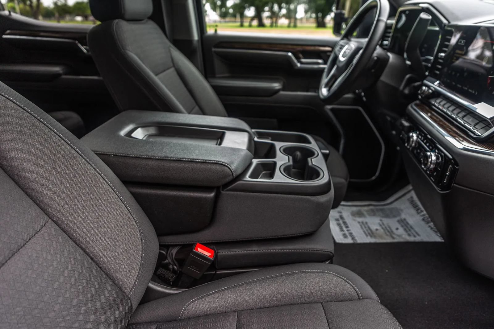 Used 2024 GMC Sierra 1500 Elevation AWD/4WD image 44