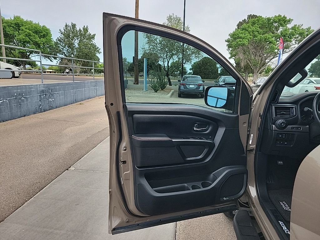 Used 2024 Nissan Titan PRO-4X w/ Pro-4x Utility Package image 11