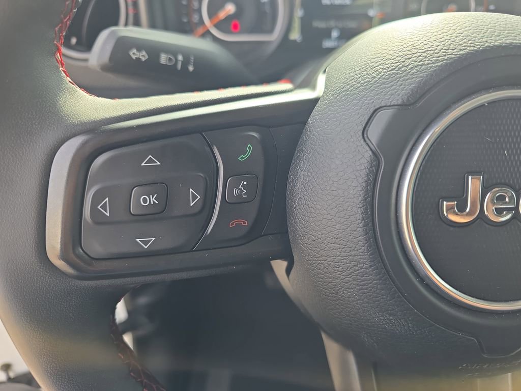Used 2024 Jeep Wrangler Unlimited Rubicon image 18