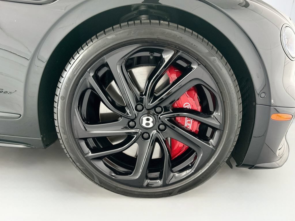 Used 2026 Bentley Flying Spur Plug-In Hybrid AWD/4WD image 31