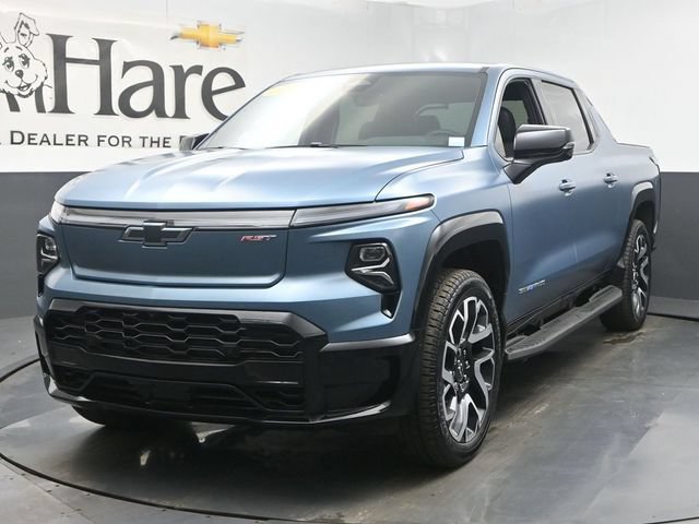 Certified 2025 Chevrolet Silverado EV RST AWD/4WD image 28
