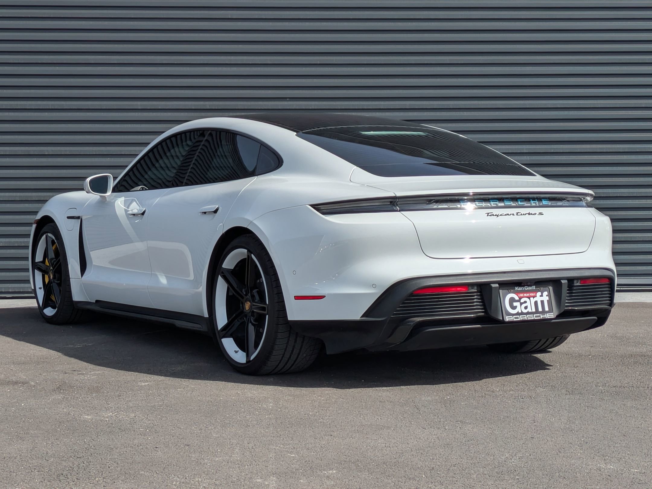 Certified 2022 Porsche Taycan Turbo S image 3