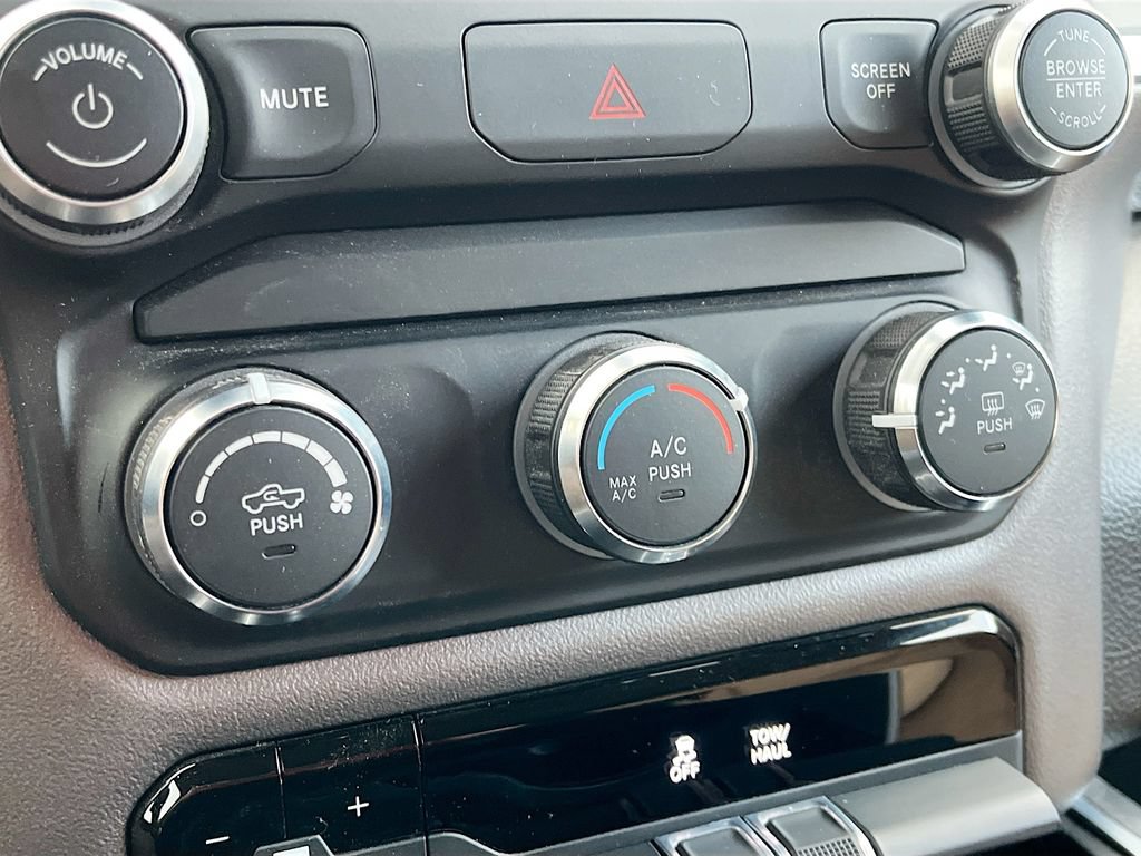 Used 2022 RAM 1500 Lone Star AWD/4WD image 15