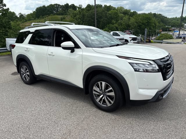 Used 2023 Nissan Pathfinder SL w/ Lighting Package (N92) AWD/4WD image 7