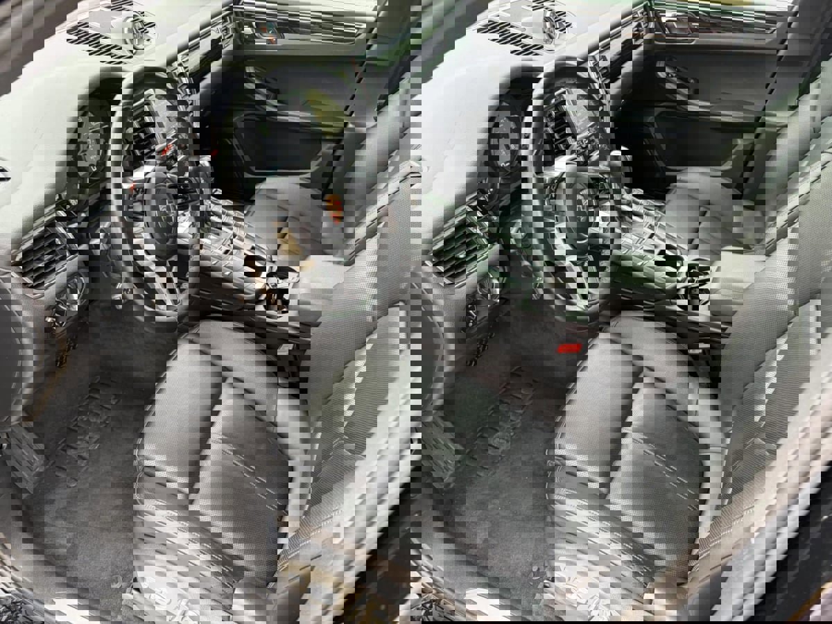 Used 2016 Porsche Macan S image 9