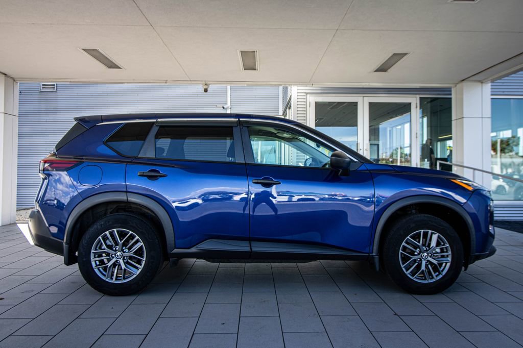 Used 2021 Nissan Rogue S image 3