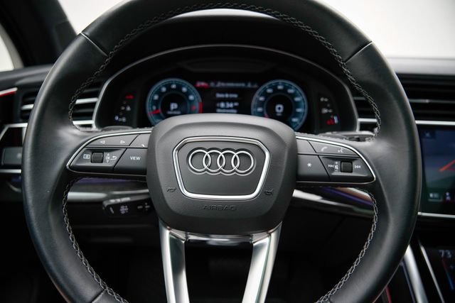 Used 2025 Audi Q7 3.0T Premium Plus AWD/4WD image 25