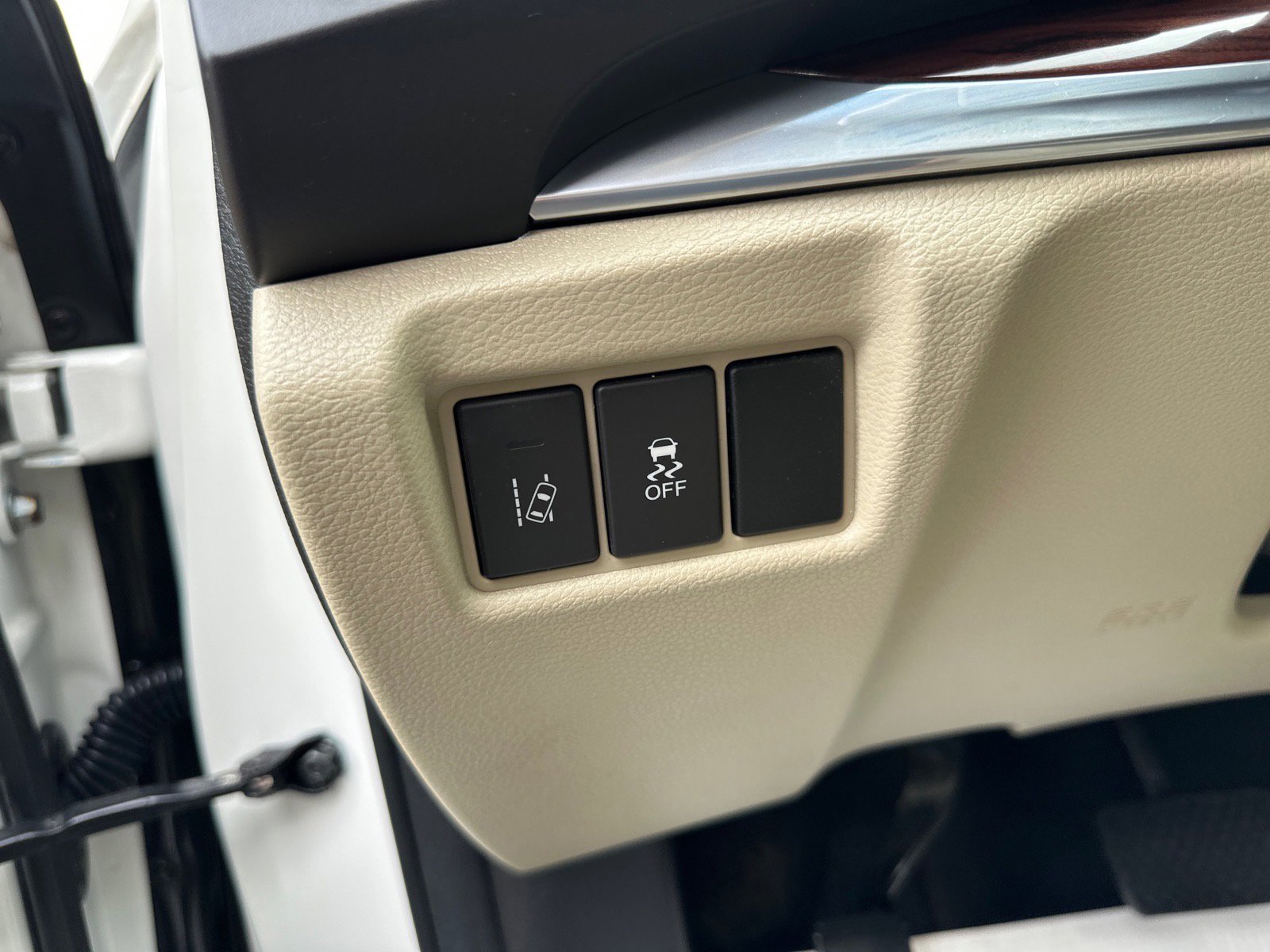 Used 2016 Acura MDX SH-AWD w/ Technology Package image 24