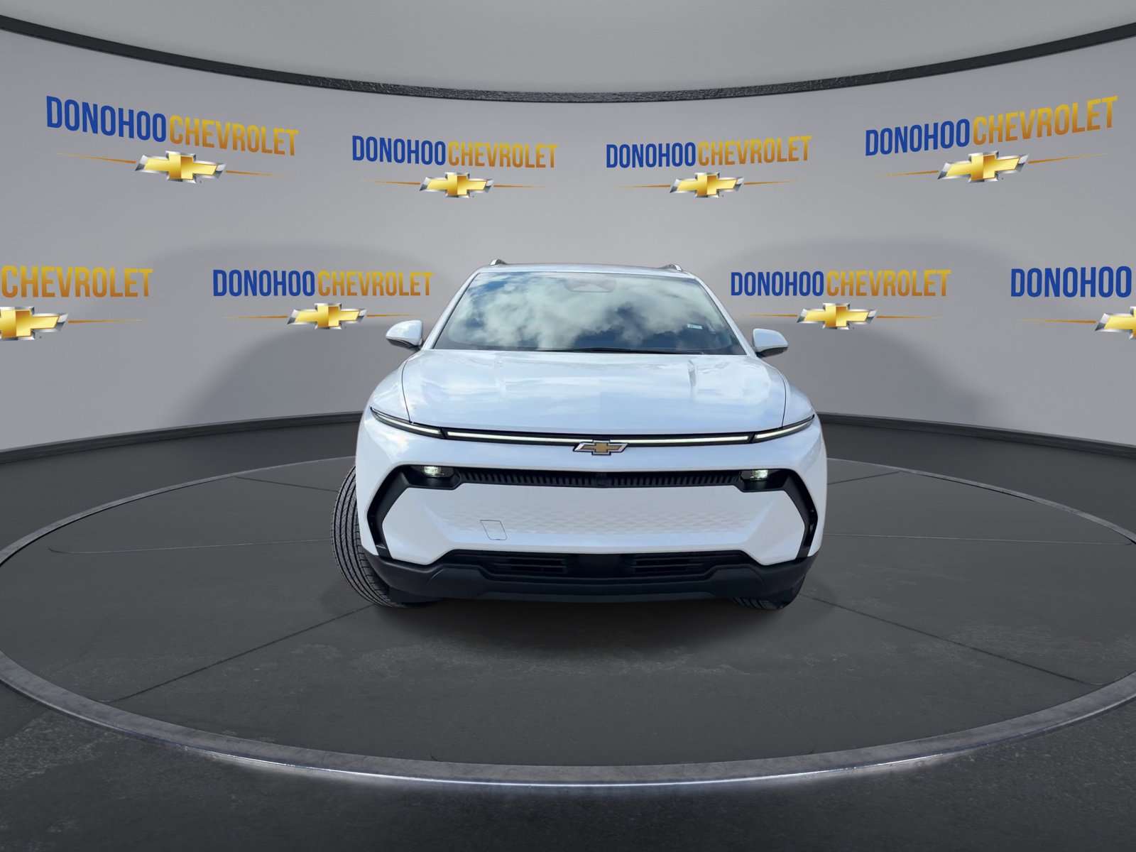 New 2026 Chevrolet Equinox EV LT image 6