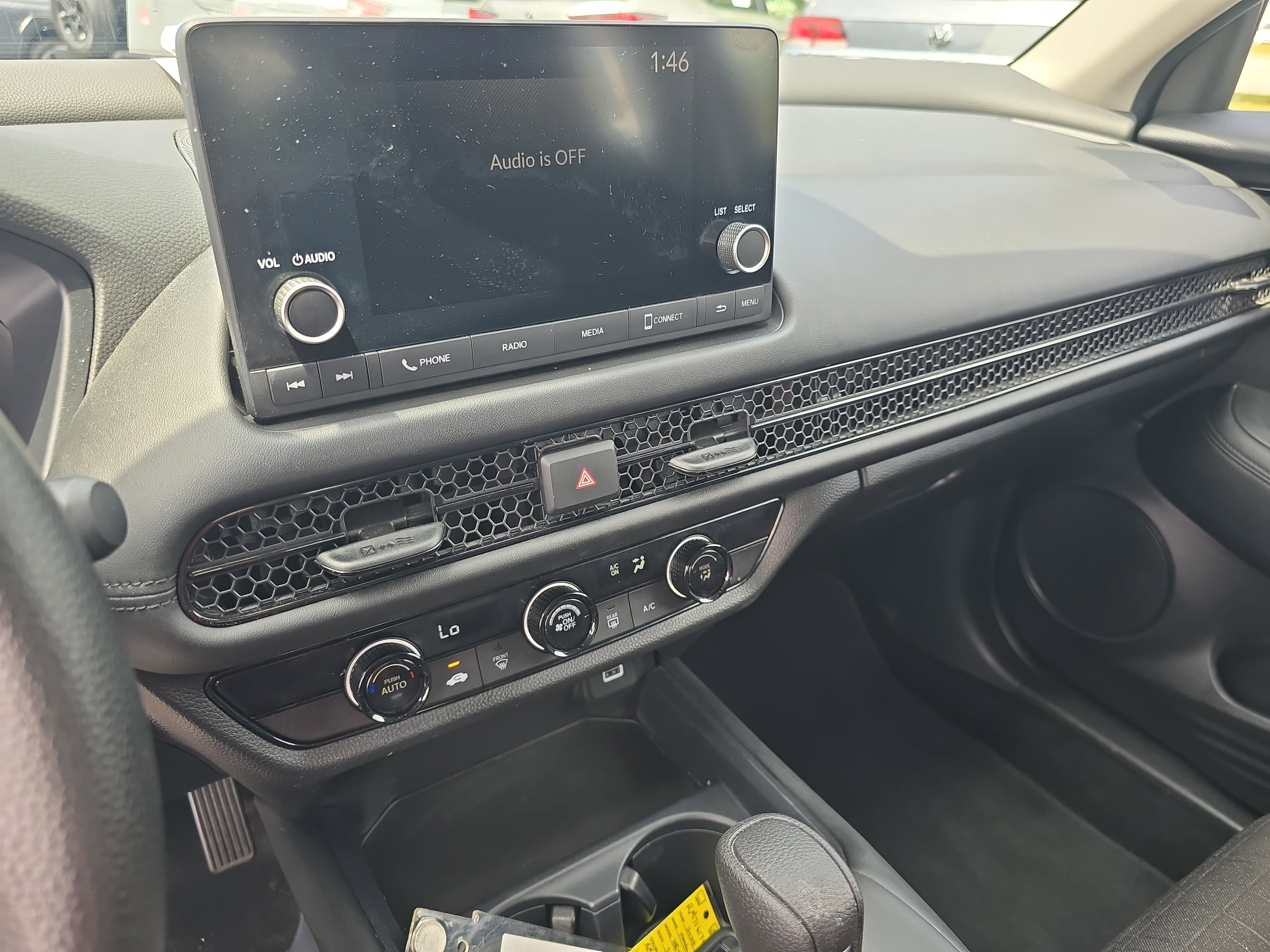 Used 2024 Honda HR-V LX image 19