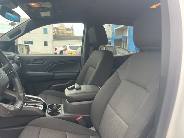 Used 2024 Chevrolet Colorado Trail Boss w/ Technology Package AWD/4WD image 14