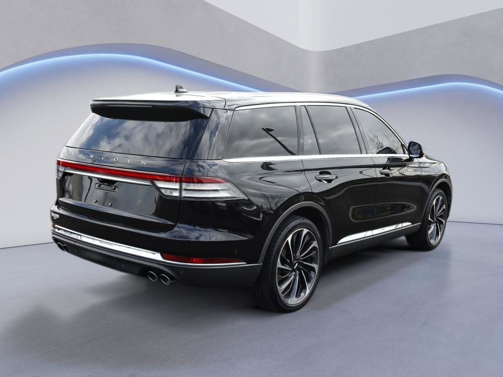 Used 2023 Lincoln Aviator Reserve w/ Equipment Group 201A AWD/4WD image 7