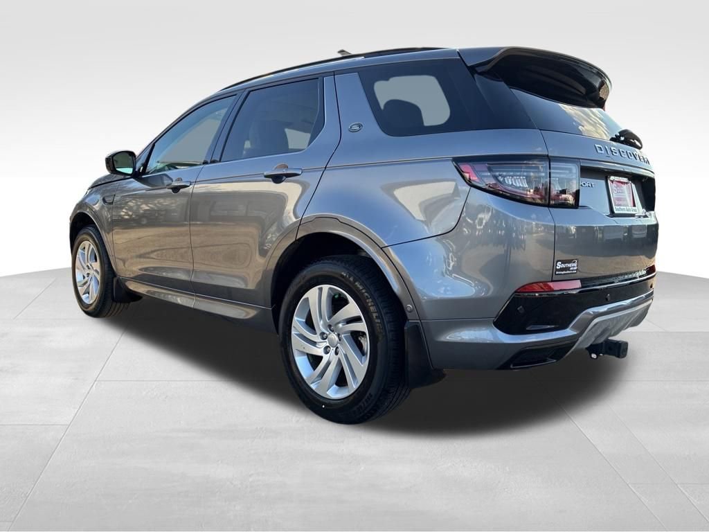 Used 2024 Land Rover Discovery Sport S image 3