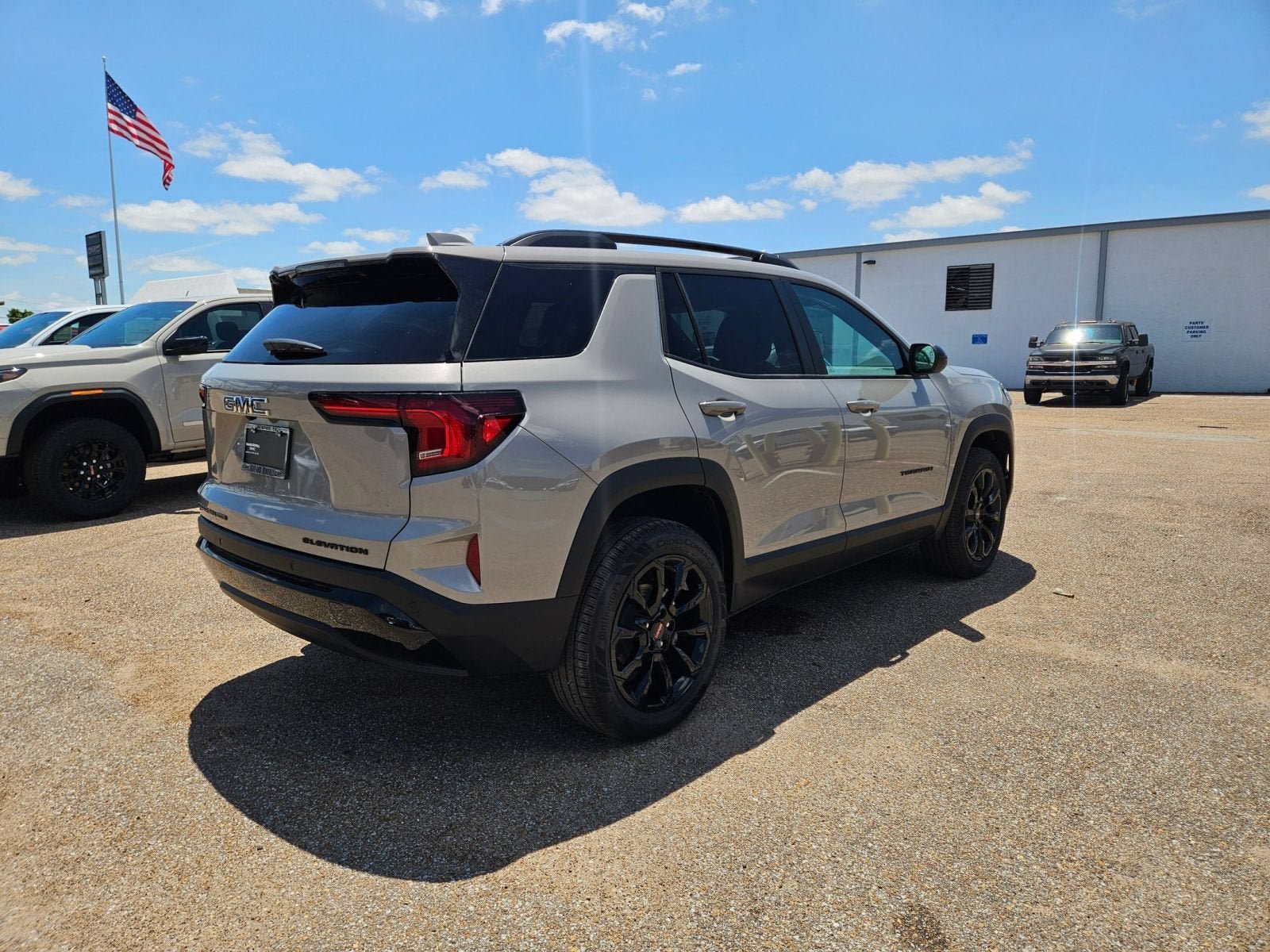 New 2026 GMC Terrain Elevation w/ Elevation Premium Package AWD/4WD image 6