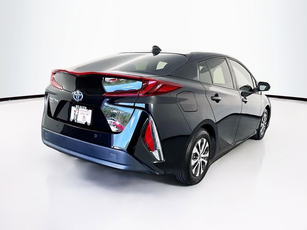 Used 2021 Toyota Prius Prime Limited image 10