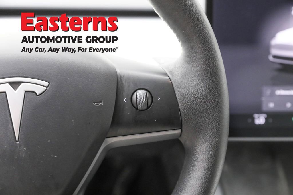 Used 2023 Tesla Model Y Long Range image 16