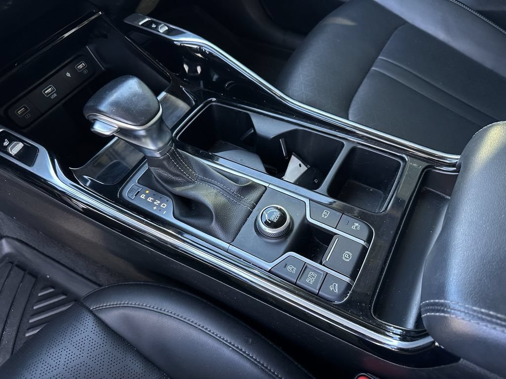 Certified 2022 Kia Sorento SX FWD image 33