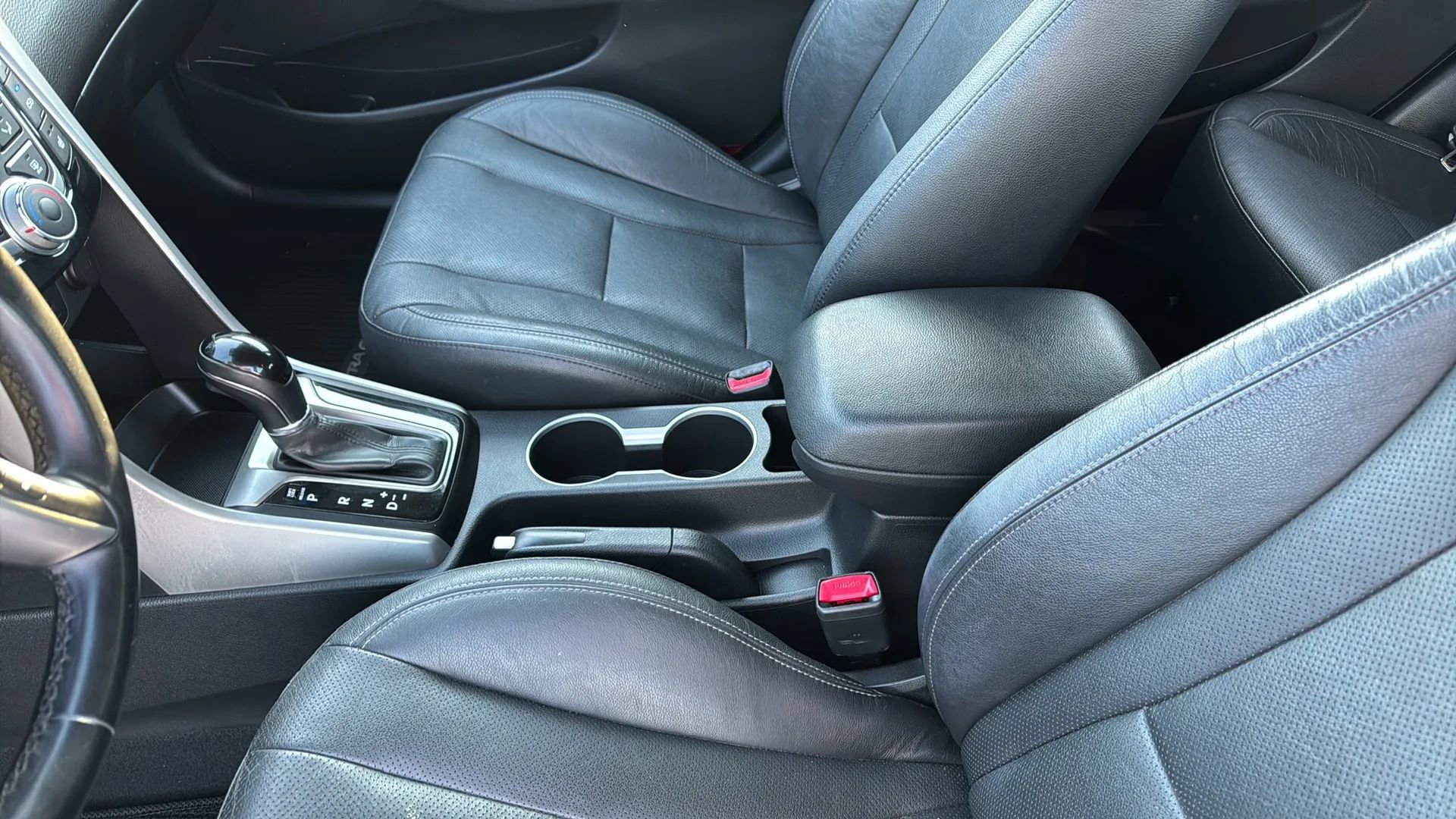 Used 2014 Hyundai Elantra GT w/ Option Group 02 image 11