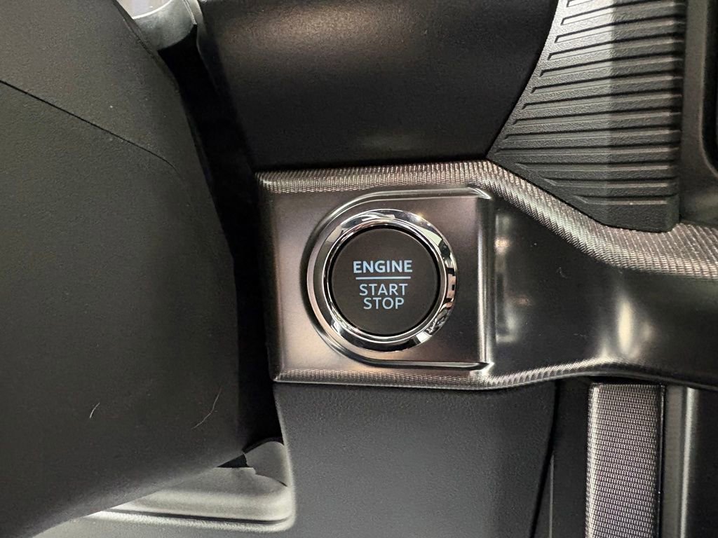 Used 2024 Ford F150 Platinum w/ Equipment Group 702A High image 22