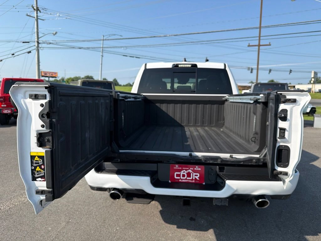 Used 2022 RAM 1500 Limited AWD/4WD image 11
