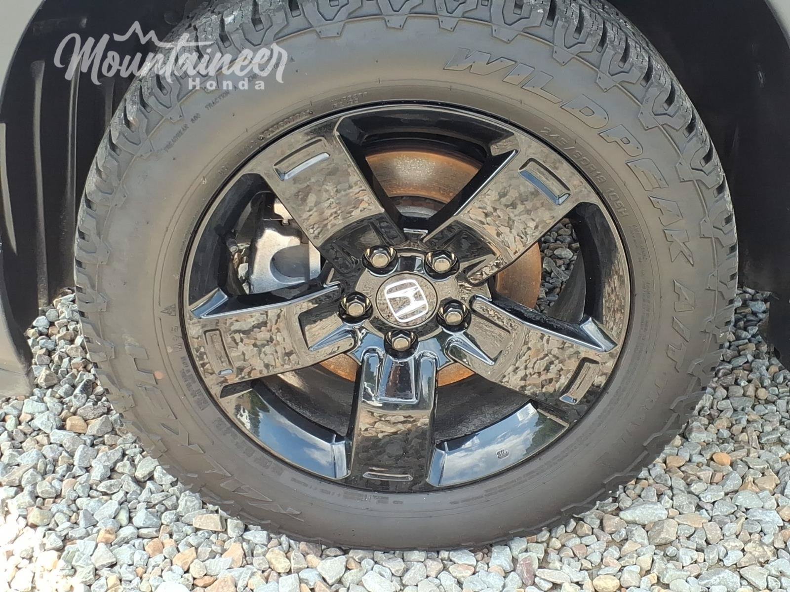 Certified 2024 Honda Ridgeline Black Edition image 9