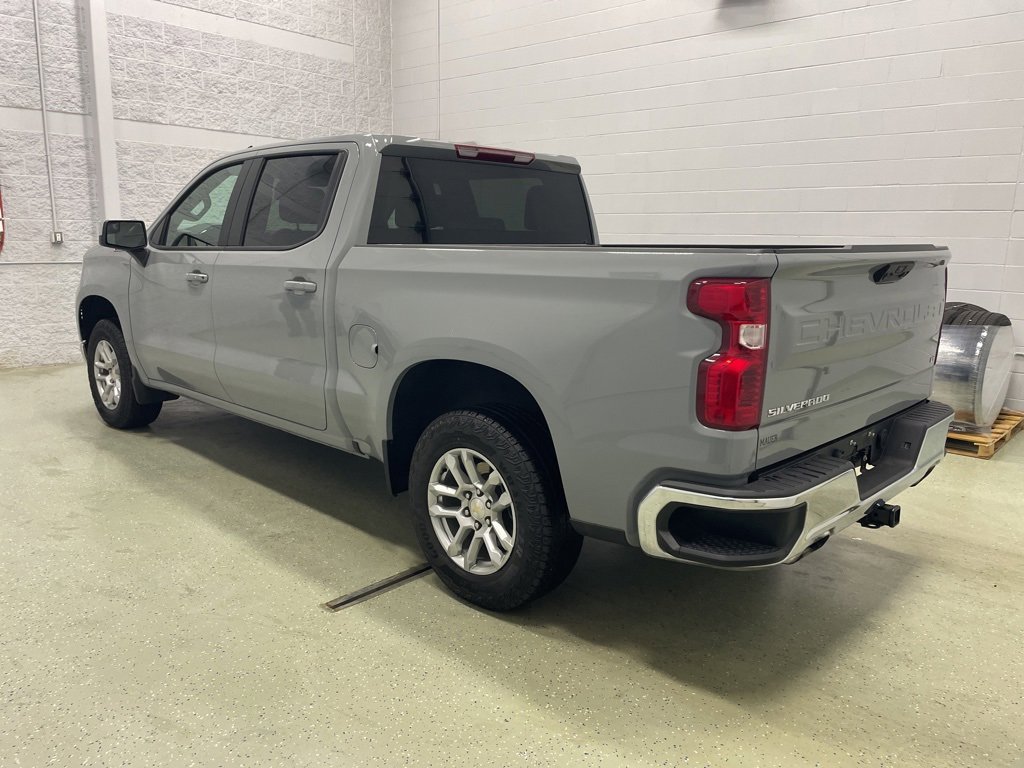 Used 2024 Chevrolet Silverado 1500 LT image 6