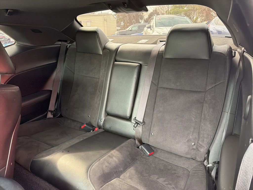 Used 2023 Dodge Challenger R/T w/ T/A Package image 19