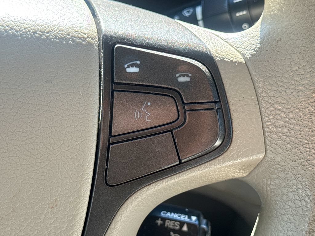 Used 2011 Toyota Sienna LE FWD image 28