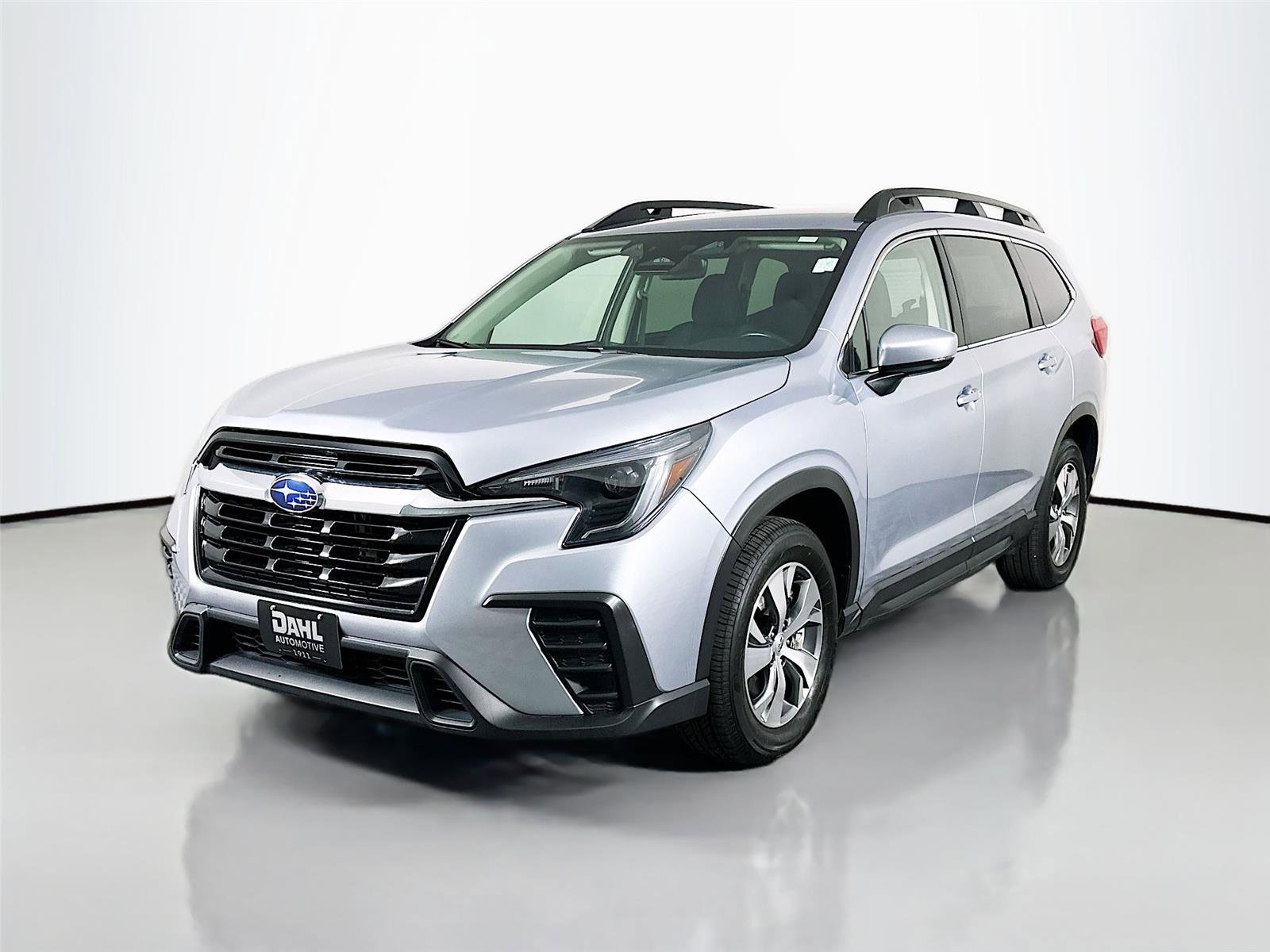 Used 2024 Subaru Ascent Premium w/ Convenience Package AWD/4WD image 4