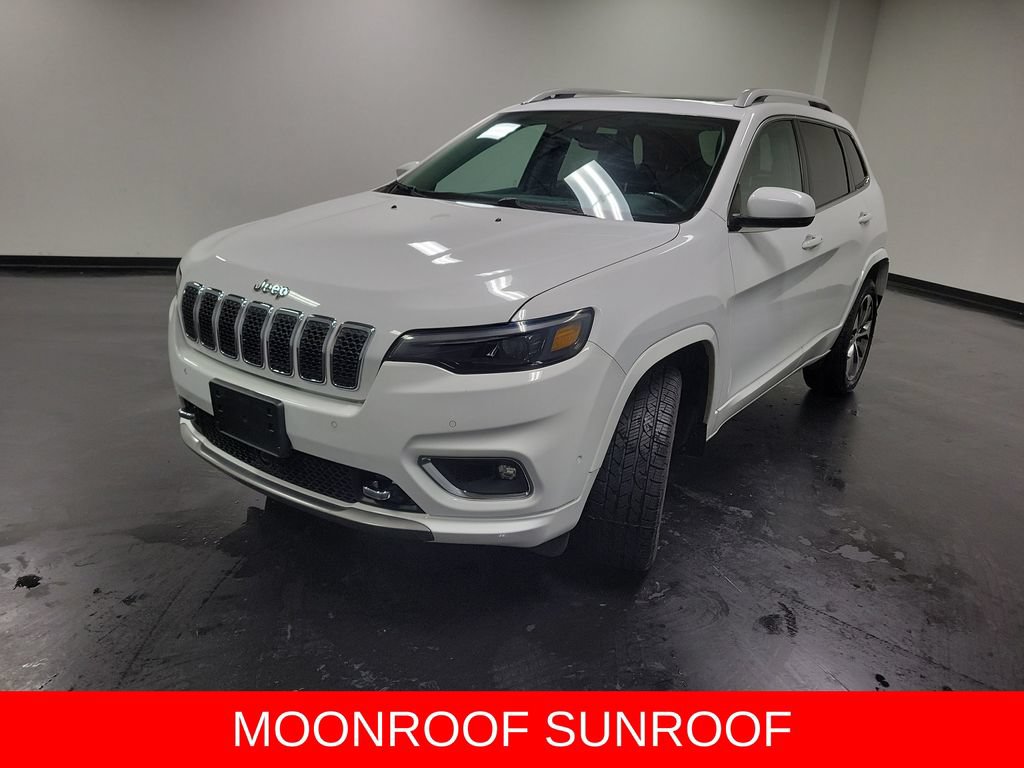 Used 2019 Jeep Cherokee Overland w/ Technology Group AWD/4WD image 5