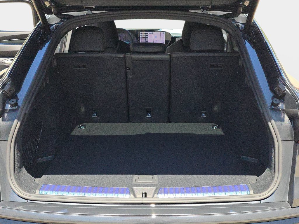 New 2026 Audi SQ5 Premium Plus AWD/4WD image 12