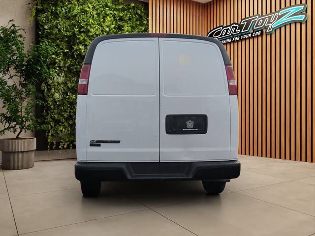 Used 2021 Chevrolet Express 2500 RWD image 5