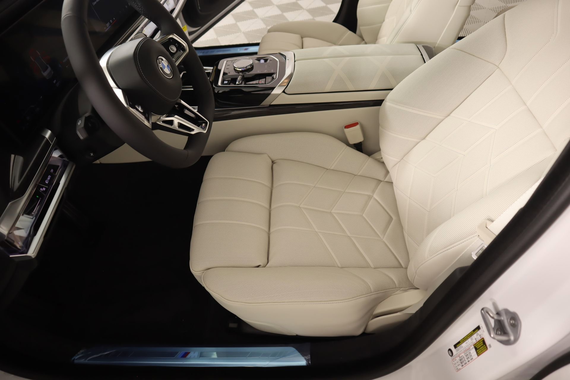 New 2026 BMW 740i RWD image 11