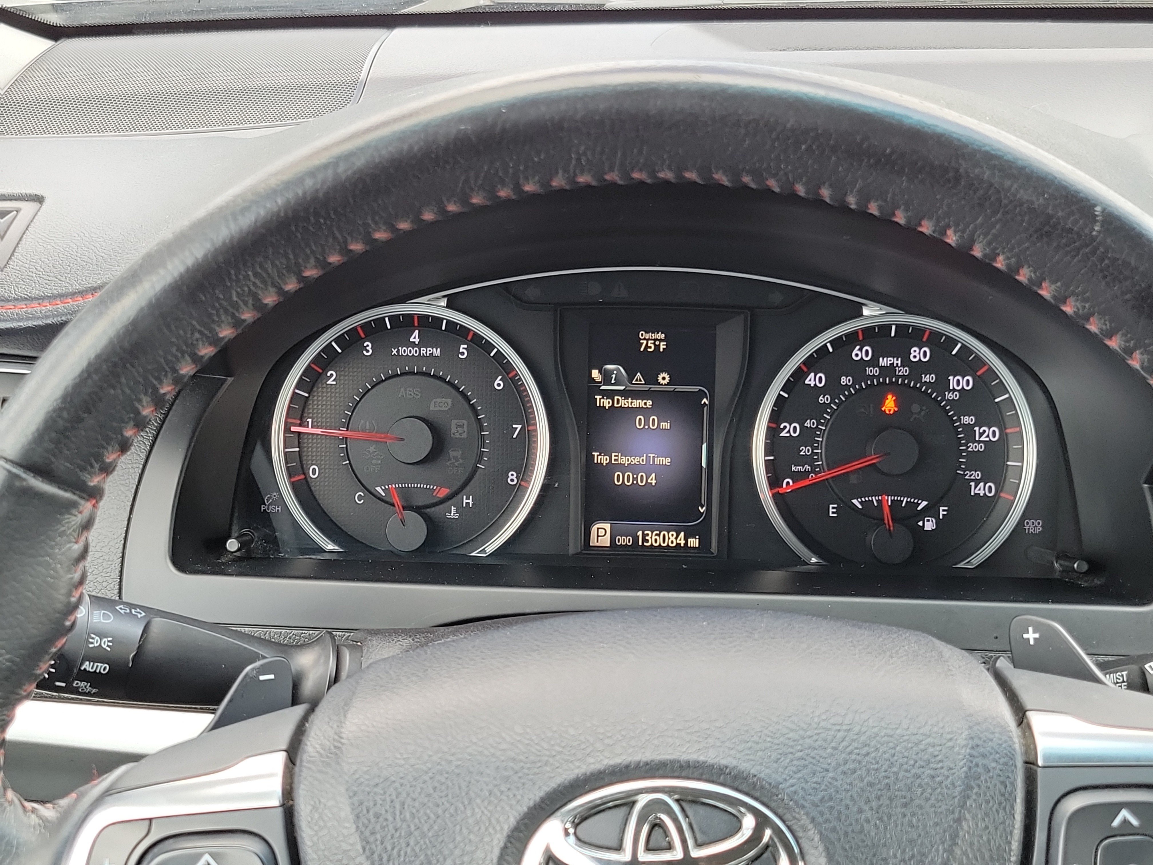 Used 2016 Toyota Camry SE FWD image 23