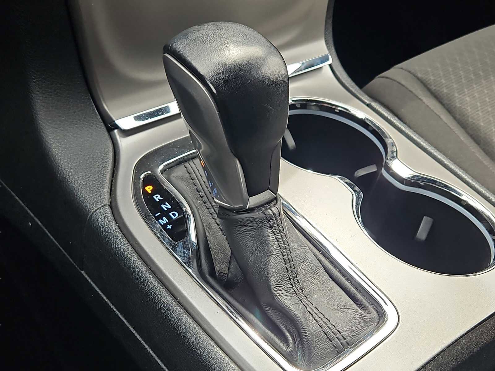 Used 2020 Jeep Grand Cherokee Laredo AWD/4WD image 27