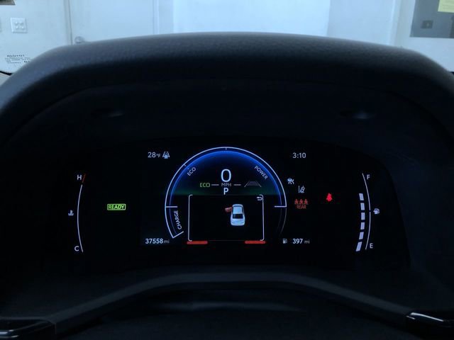 Certified 2025 Toyota Camry LE image 32