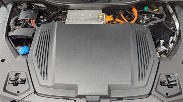 Used 2022 Audi e-tron Premium image 29