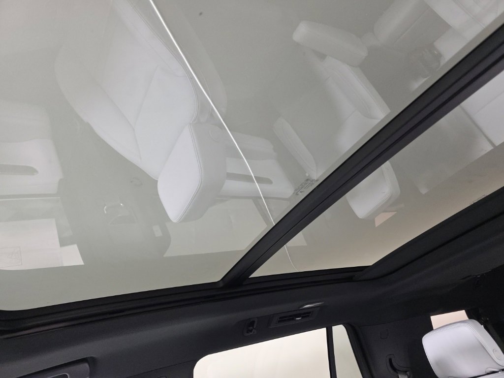 New 2026 Chevrolet Tahoe Premier w/ Sun And Tow Package image 29