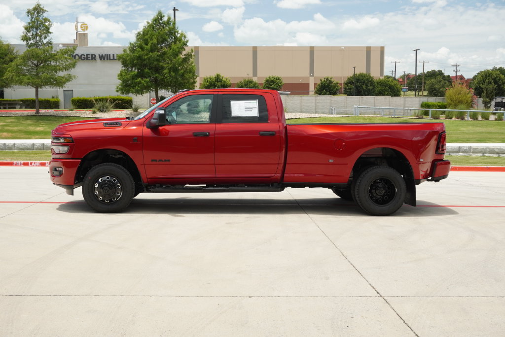New 2026 RAM 3500 Lone Star AWD/4WD image 2