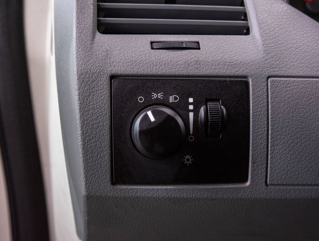 Used 2010 Dodge Grand Caravan SE w/ Climate Group FWD image 22