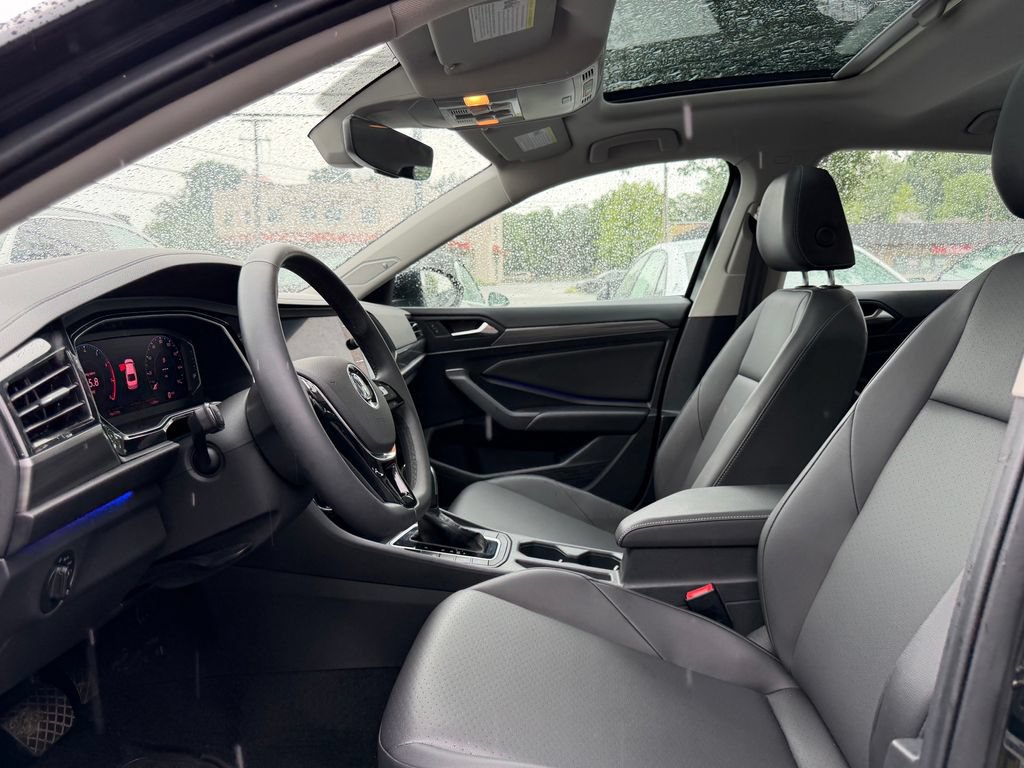 Used 2020 Volkswagen Jetta SEL FWD image 16
