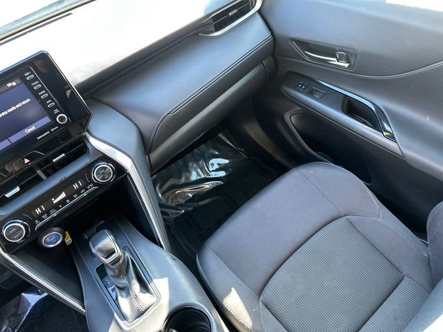 Certified 2021 Toyota Venza LE w/ Carpet Mat Package (TMS) image 22