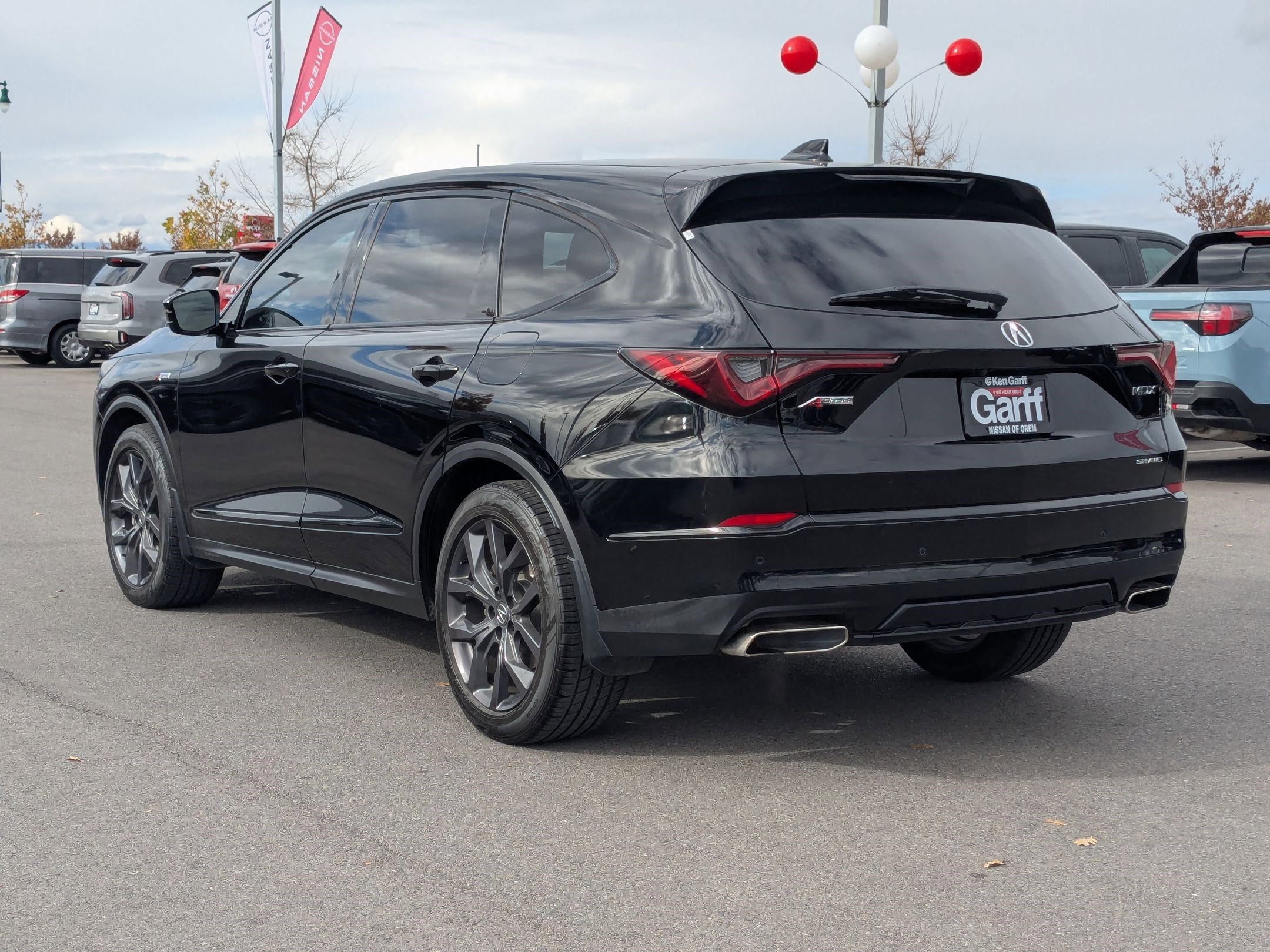 Used 2023 Acura MDX A-Spec image 8