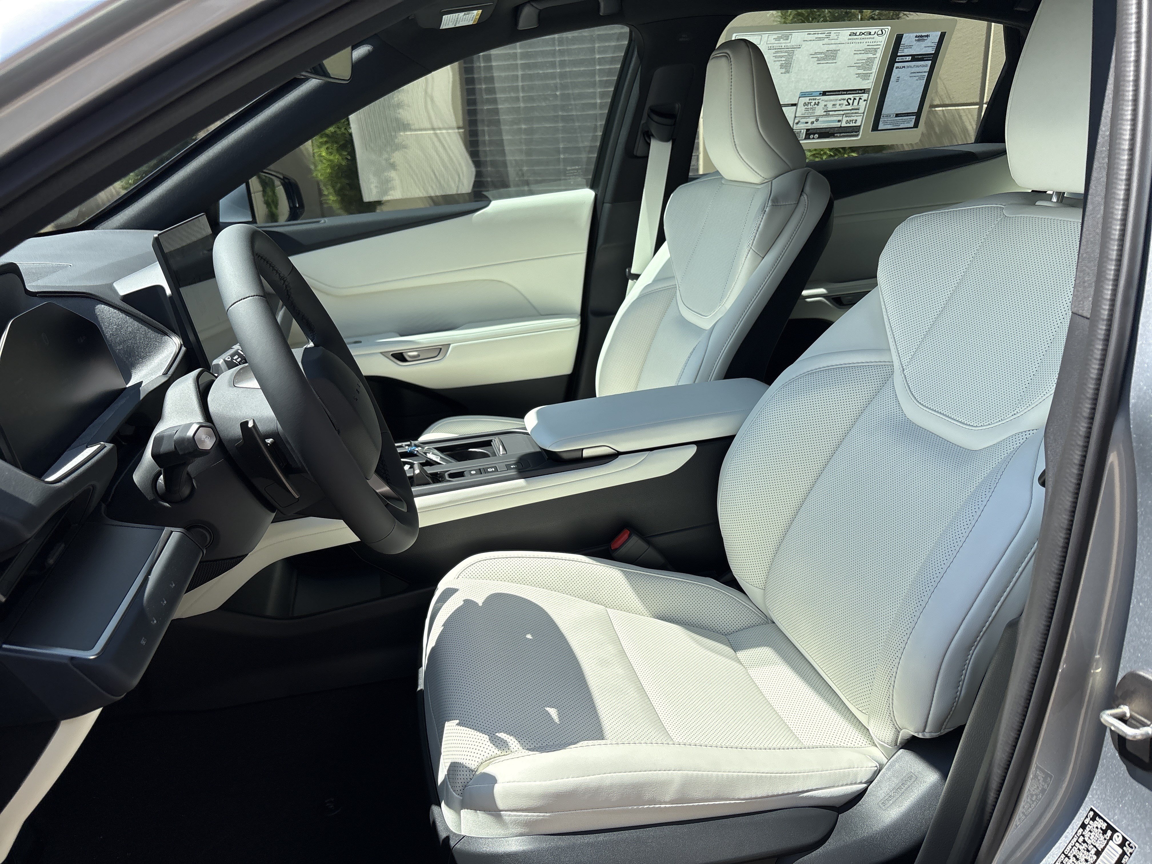 New 2026 Lexus ES 500e w/ Convenience Package AWD/4WD image 15