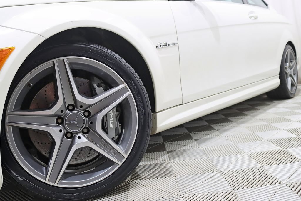 Used 2012 Mercedes-Benz C 63 AMG Coupe image 4