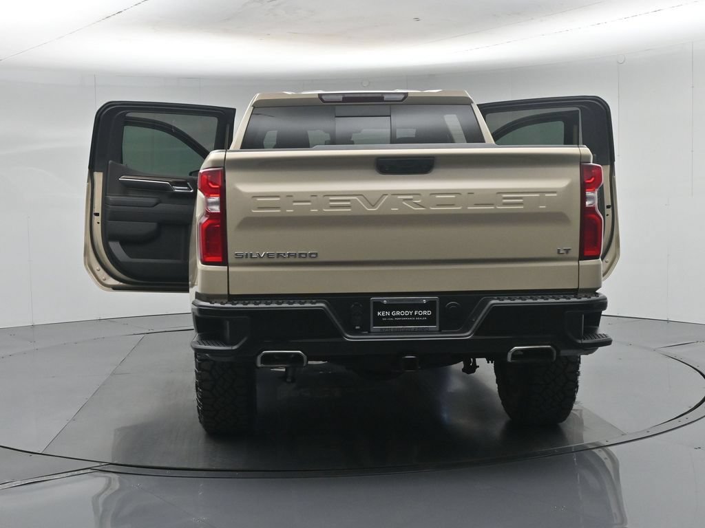 Used 2022 Chevrolet Silverado 1500 LT Trail Boss w/ Convenience Package II AWD/4WD image 36