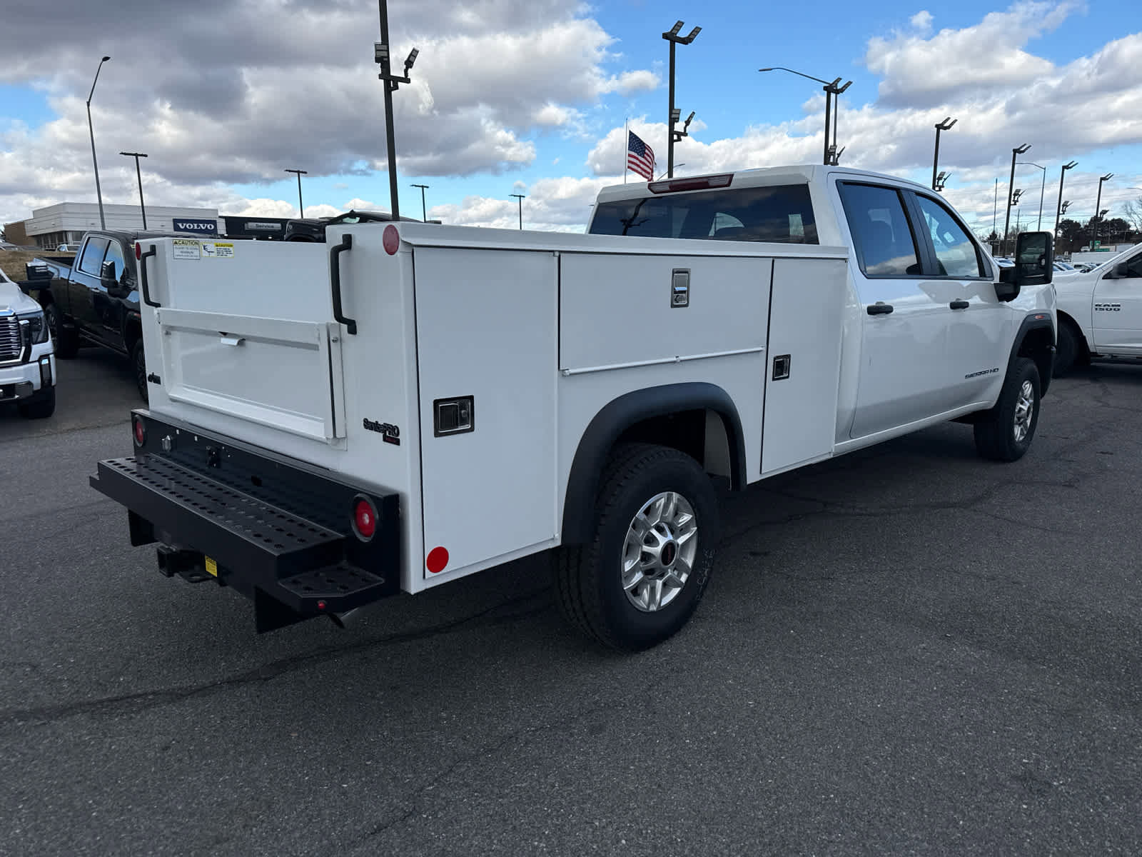 New 2025 GMC Sierra 2500 Pro w/ Convenience Package image 10