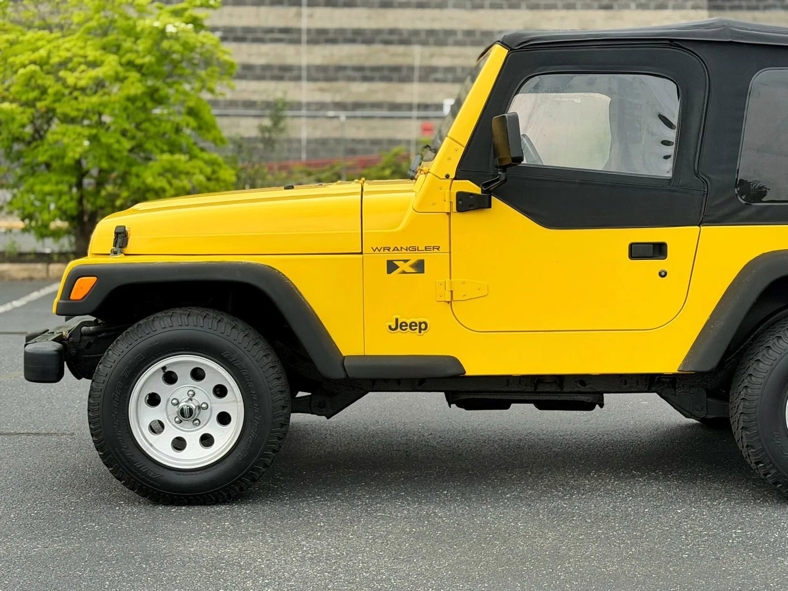 Used 2002 Jeep Wrangler X AWD/4WD image 13