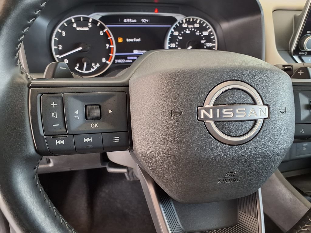 Used 2025 Nissan Rogue SV FWD image 24