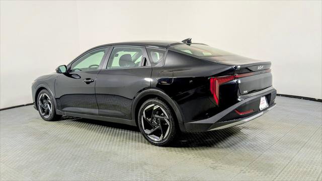 Used 2025 Kia K4 EX FWD image 4